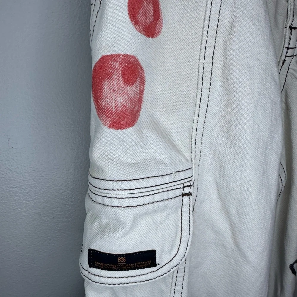 Urban Outfitters graffiti relaxed skate cargo pants. Sz 24 - Picture 6 of 10